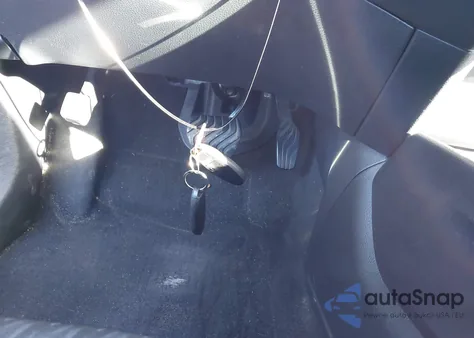 2018 Nissan Rogue Sv z USA, uszkodzony, nr VIN KNMAT2MT5JP551304